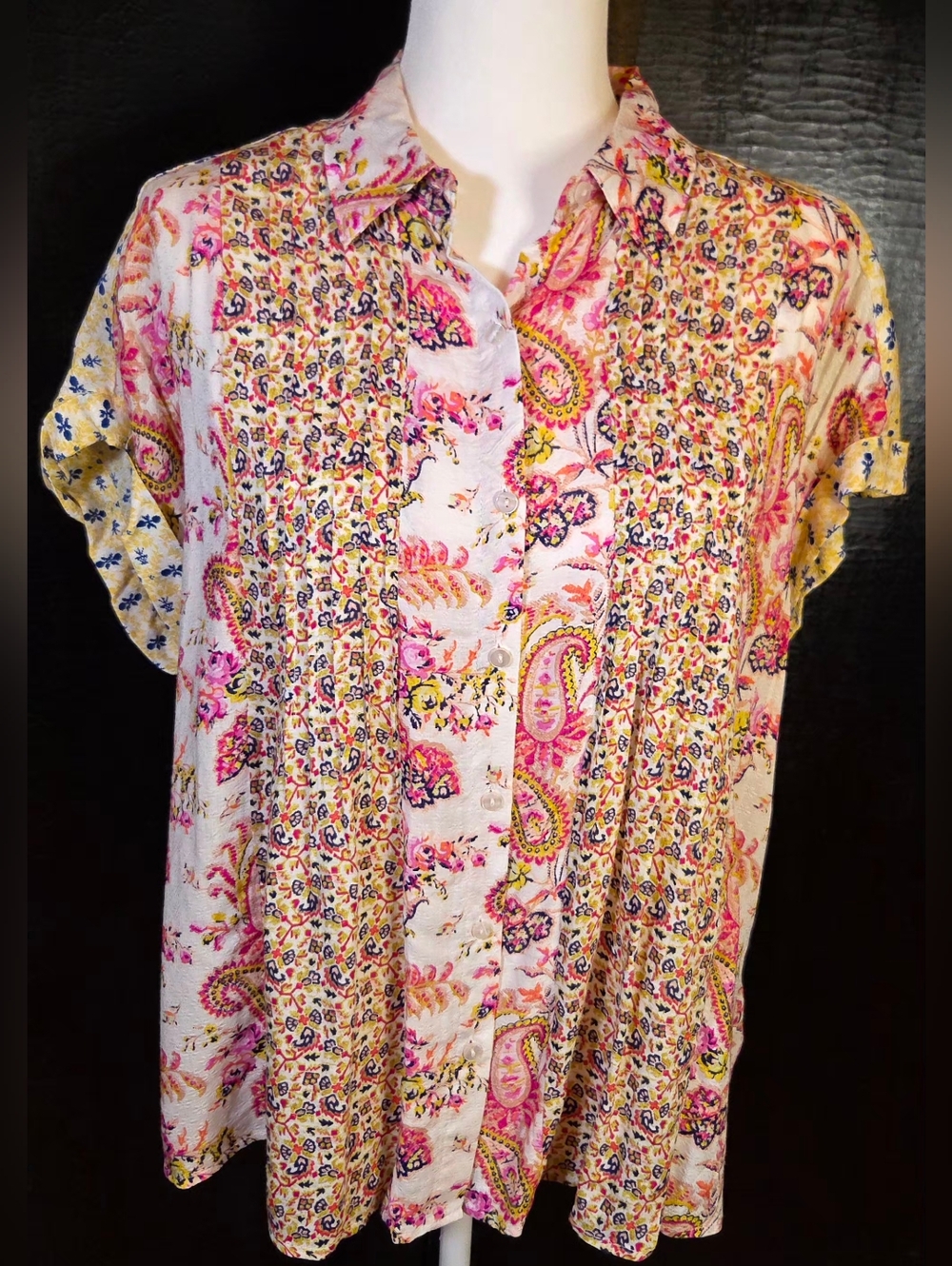 Jane & Delancey Floral Paisley Button-Up Blouse - NWOT - Size Medium - Picture 2 of 12